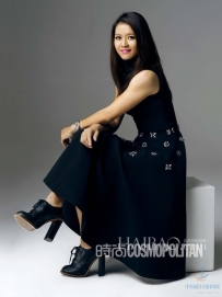 网姐李娜的烈焰红唇让人惊艳