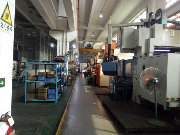 wechat_upload150659375859cccbde10811