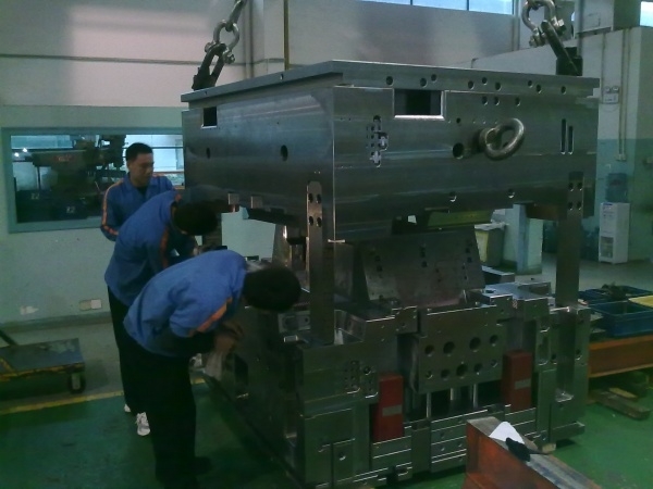 36吨东江最大模具 (1).jpg