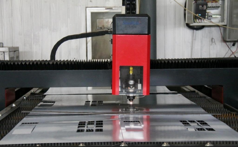 激光切割机-10.jpg