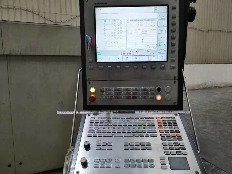 HEIDENHAIN iTNC530-1.jpg