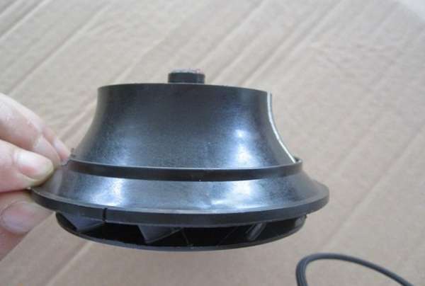 141808gyvr5r49kxr191v9.jpg