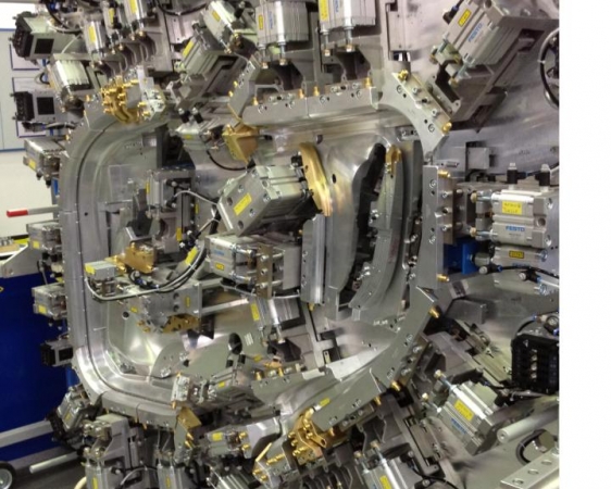 汽车内饰件包边模具